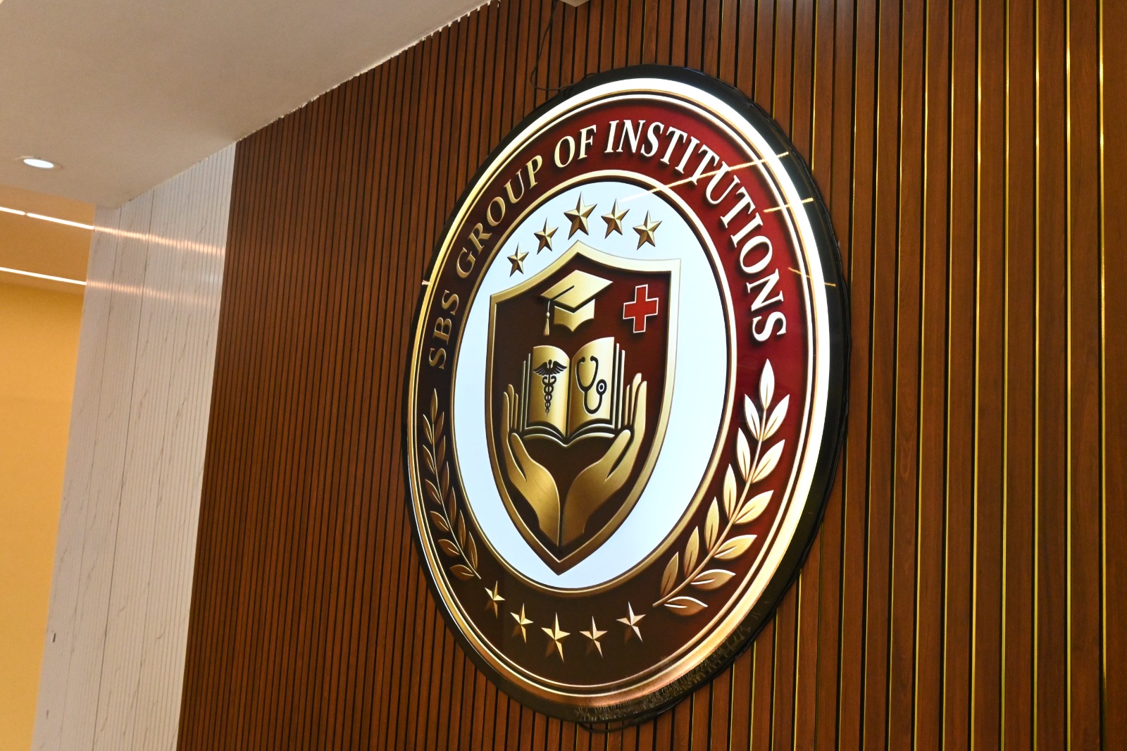 SBS Group of Institutions Emblem